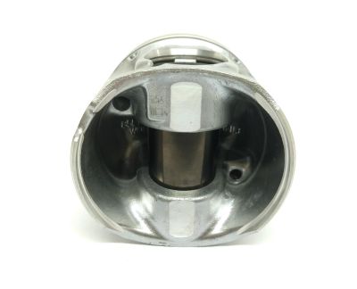 PISTON WITH PIN