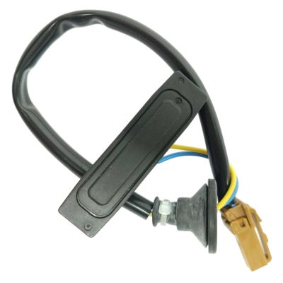 TRUNK LID KEY