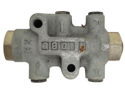 BRAKE COMPENSATOR VALVE