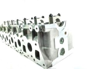 CYLINDER HEAD NISSAN RD28