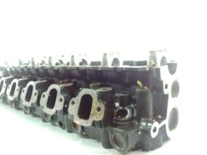 CYLINDER HEAD TOYOTA 1 HZ