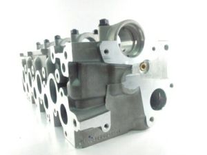 CYLINDER HEAD MAZDA R2