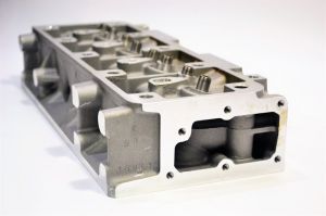 CYLINDER HEAD RENAULT 12 1.3L