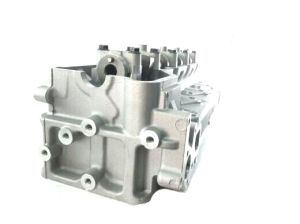 TAPA DE CILINDROS MITSUBISHI 4M40T COMPLETA