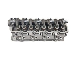 COMPLETE CYLINDER HEAD MITSUB 4D56