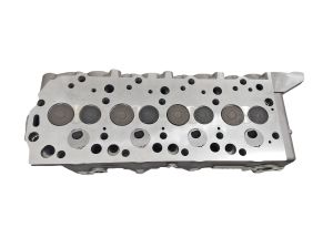 COMPLETE CYLINDER HEAD MITSUB 4D56