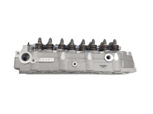COMPLETE CYLINDER HEAD MITSUB 4D56