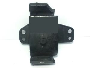 ENGINE MOUNTING RH