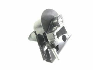 ENGINE MOUNTING RH