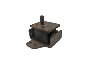 ENGINE MOUNTING