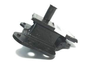 ENGINE MOUNTING
