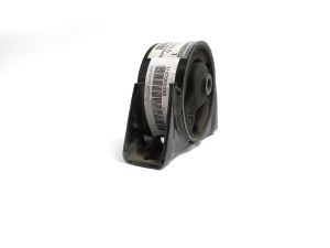 ENGINE MOUNTING