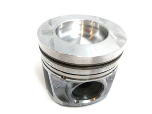 PISTON WITH PIN