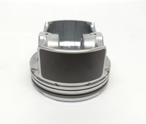 PISTON WITH PIN