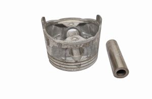 PISTON WITH PIN