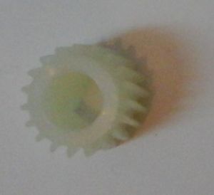SPEEDOMETER PINION