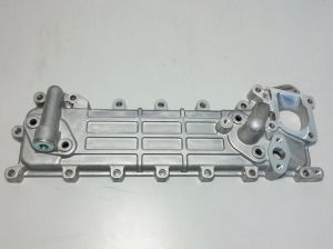 TAPA RADIADOR ACEITE ISUZU 4HF1 NEW