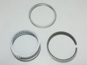 PISTON RING SET
