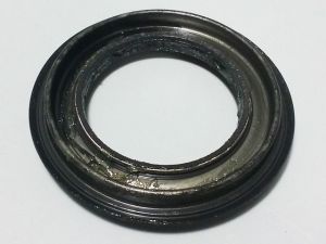 SEAL-OIL SHAFT