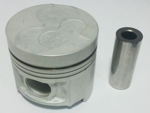 PISTON WITH PIN
