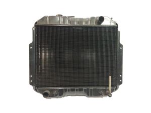 RADIADOR DE AGUA NISSAN AUTOELEVADOR