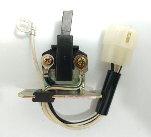 BLADE MOUNTING