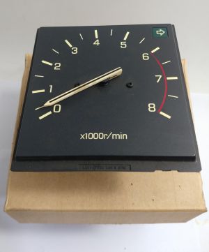 TACOMETER