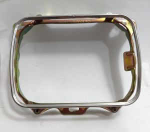 OPTICA DERECHA DATSUN 120A N10