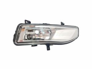 FARO ANTINIEBLA DERECHO NISSAN VERSA 20-