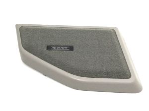 GRILLE SPEAKER REAR RH