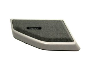 GRILLE SPEAKER REAR RH