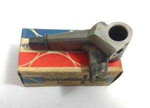 LEVER STRIKING