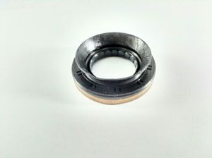 SEAL OIL STEERING GEAR