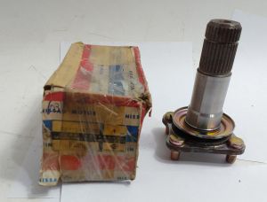 SHAFT ASSY RH AXLE.