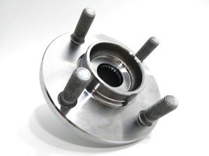 FRONT WHEEL HUB