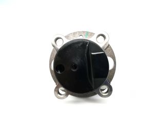 REAR WHEEL HUB