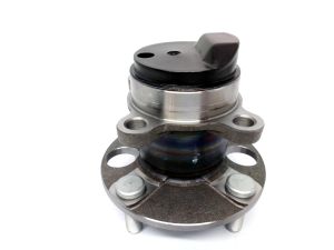 REAR WHEEL HUB