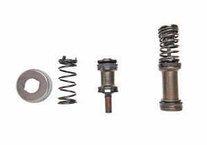PISTON KIT BRAKE MASTER CYL.