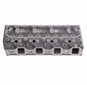 CYLINDER HEAD NISSAN SD23
