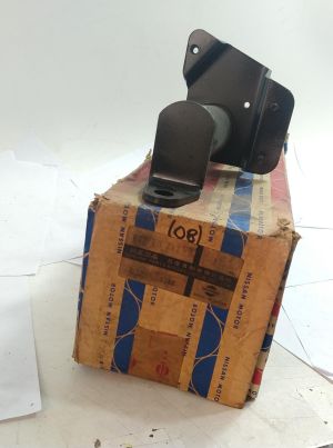 BRACKET ASSY BUMPER