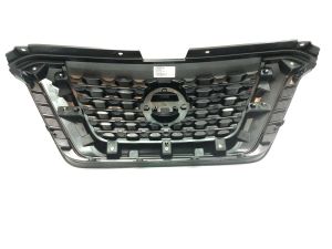 GRILLA RADIADOR NISSAN KICKS 16+