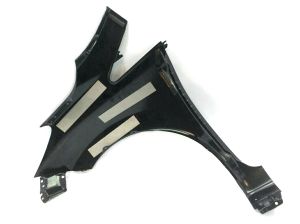 RIGHT FRONT FENDER