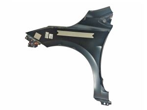GUARDABARRO DELANTERO DER NISSAN VERSA 20-