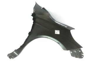LEFT FRONT FENDER