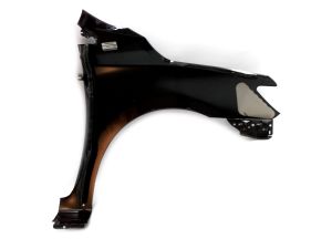 LEFT FRONT FENDER