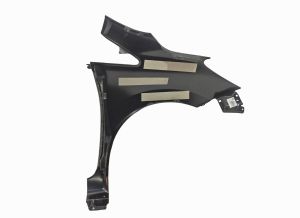 LEFT FRONT FENDER