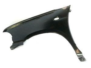 RIGHT FRONT FENDER