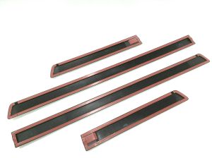 SIDE MOLDING