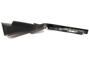 MOLDURA BAJO PARABRISAS DERECHA NISSAN KICKS 16+
