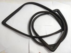 WEATHERSTRIP-WINSHIELD